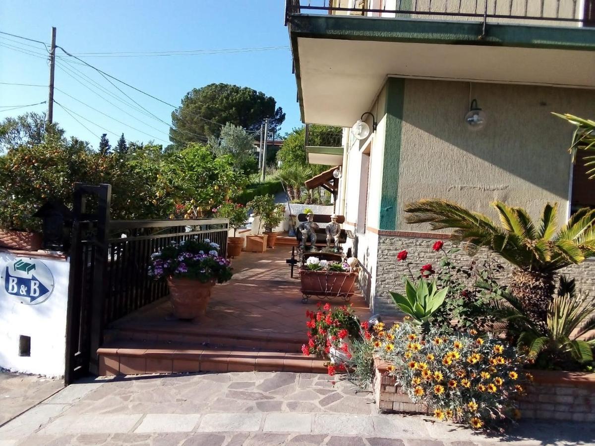 B&B La Porta Del Cilento Capaccio Exteriör bild